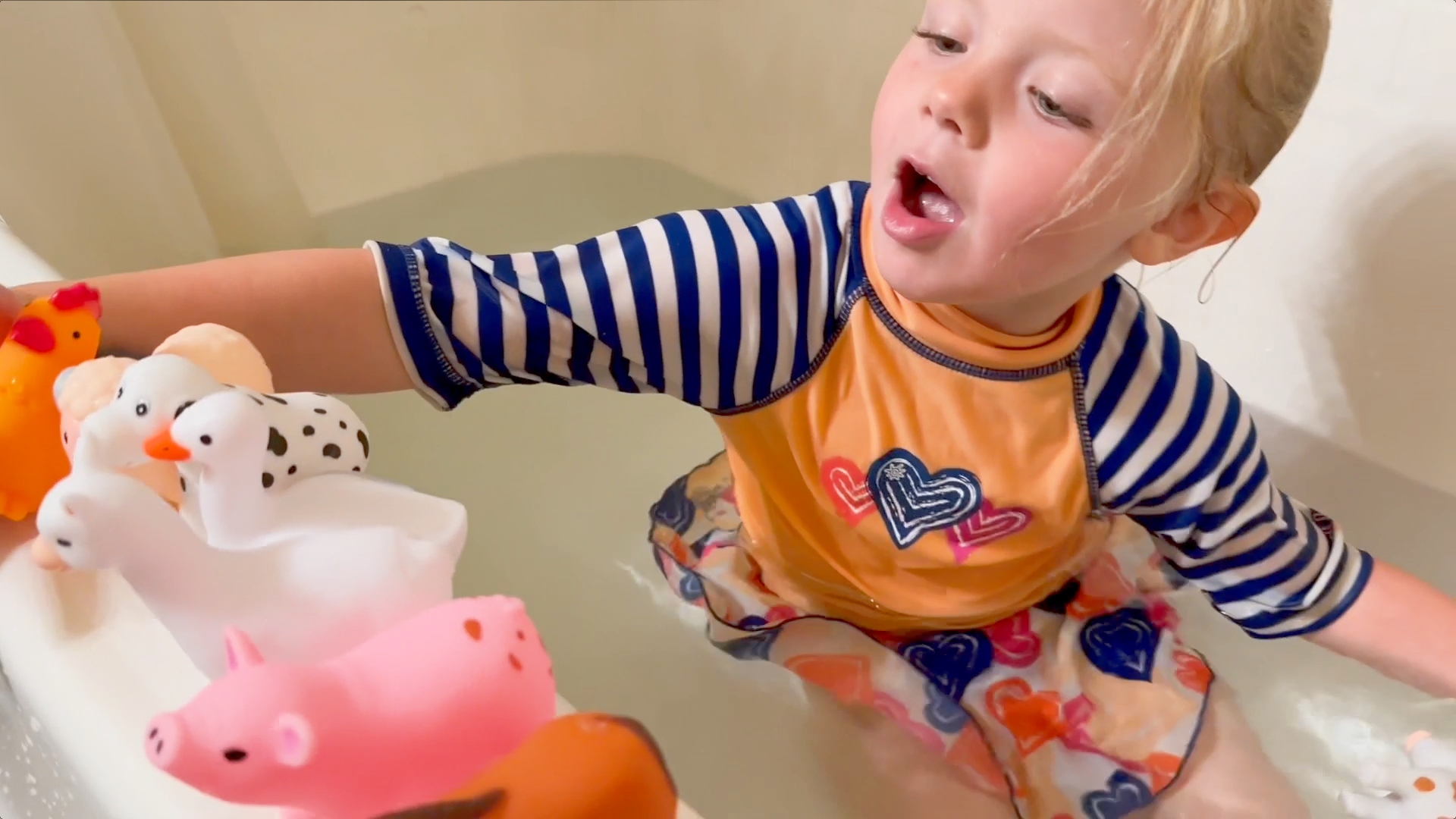 Amazon.com: XY-WQ Bath Toys No Hole, for Infants 6-12& Toddlers 1